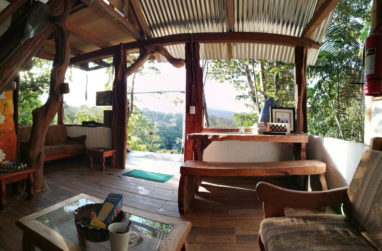 Hotel Jungle Roots Tena Esterno foto